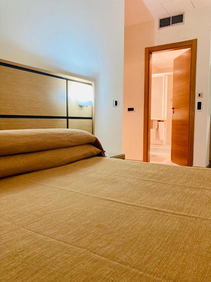 Dona Lola 3* Castellón de la Plana